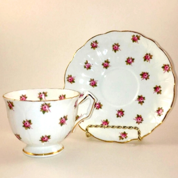 Aynsley China Rosedale Tea And Saucer Set - Picture 2 of 5